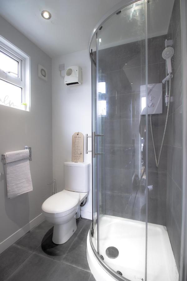 Bournemouth - Self Contained Annex Apartment Luaran gambar
